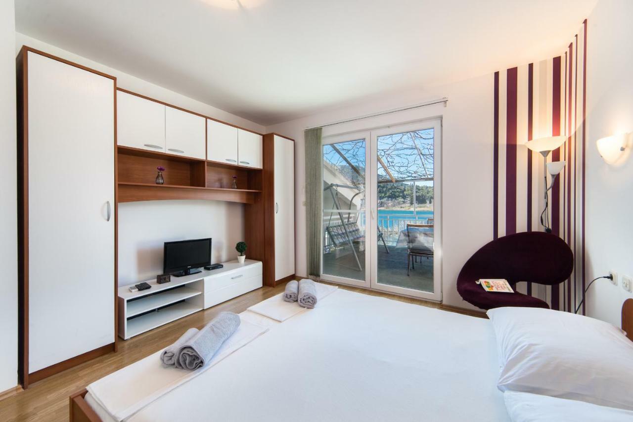 Apartments Barbir Плоче Екстериор снимка