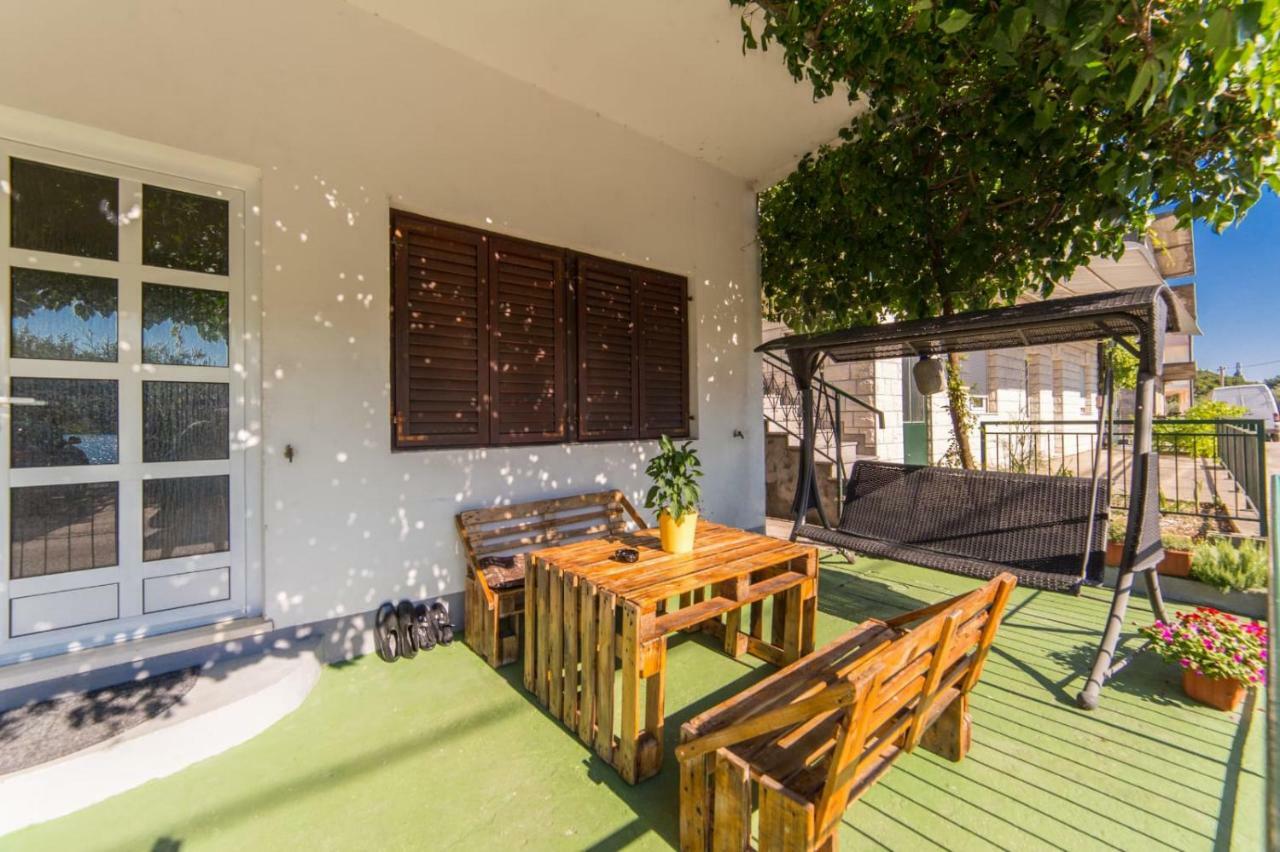 Apartments Barbir Плоче Екстериор снимка